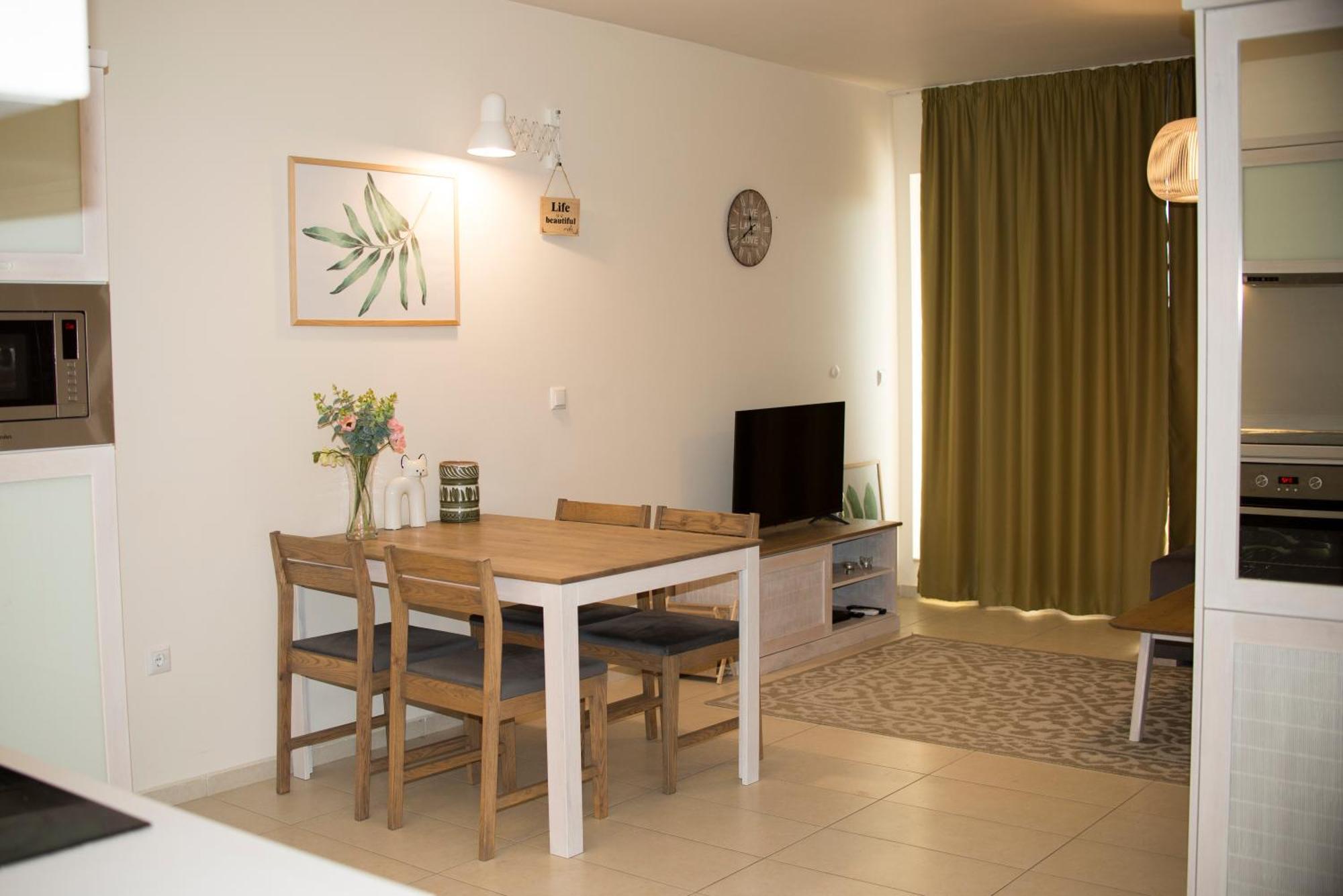 Appartement Downтown - Free Parking à Varna Extérieur photo